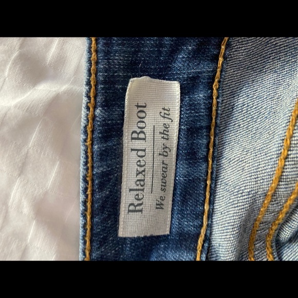 Torrid Distressed Jeans Relaxed Bootleg Size 18 - Picture 3 of 4